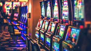 s 100 Blackjack Standard Tables